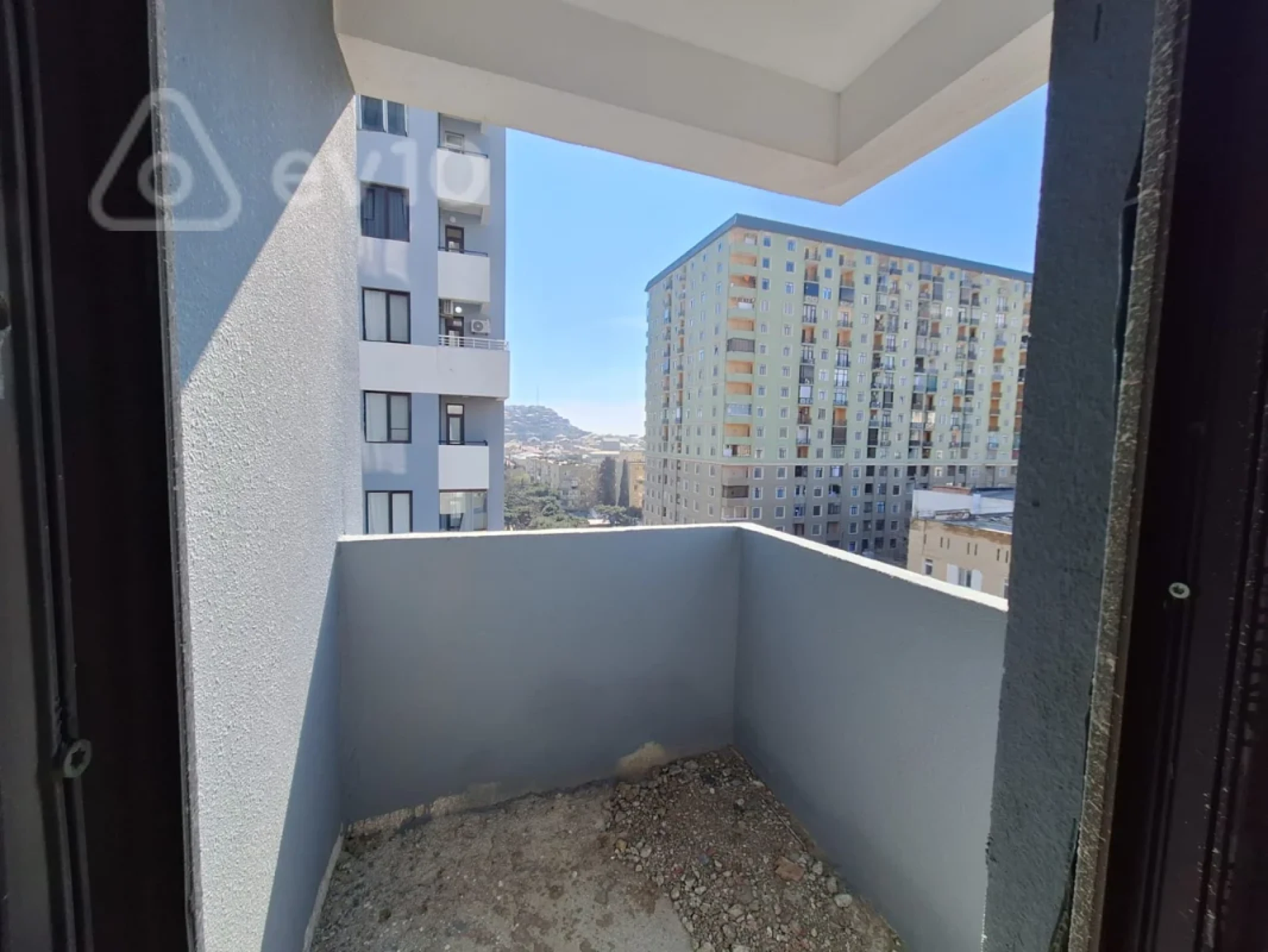 Satılır 3 otaqlı yeni tikili 110 m²