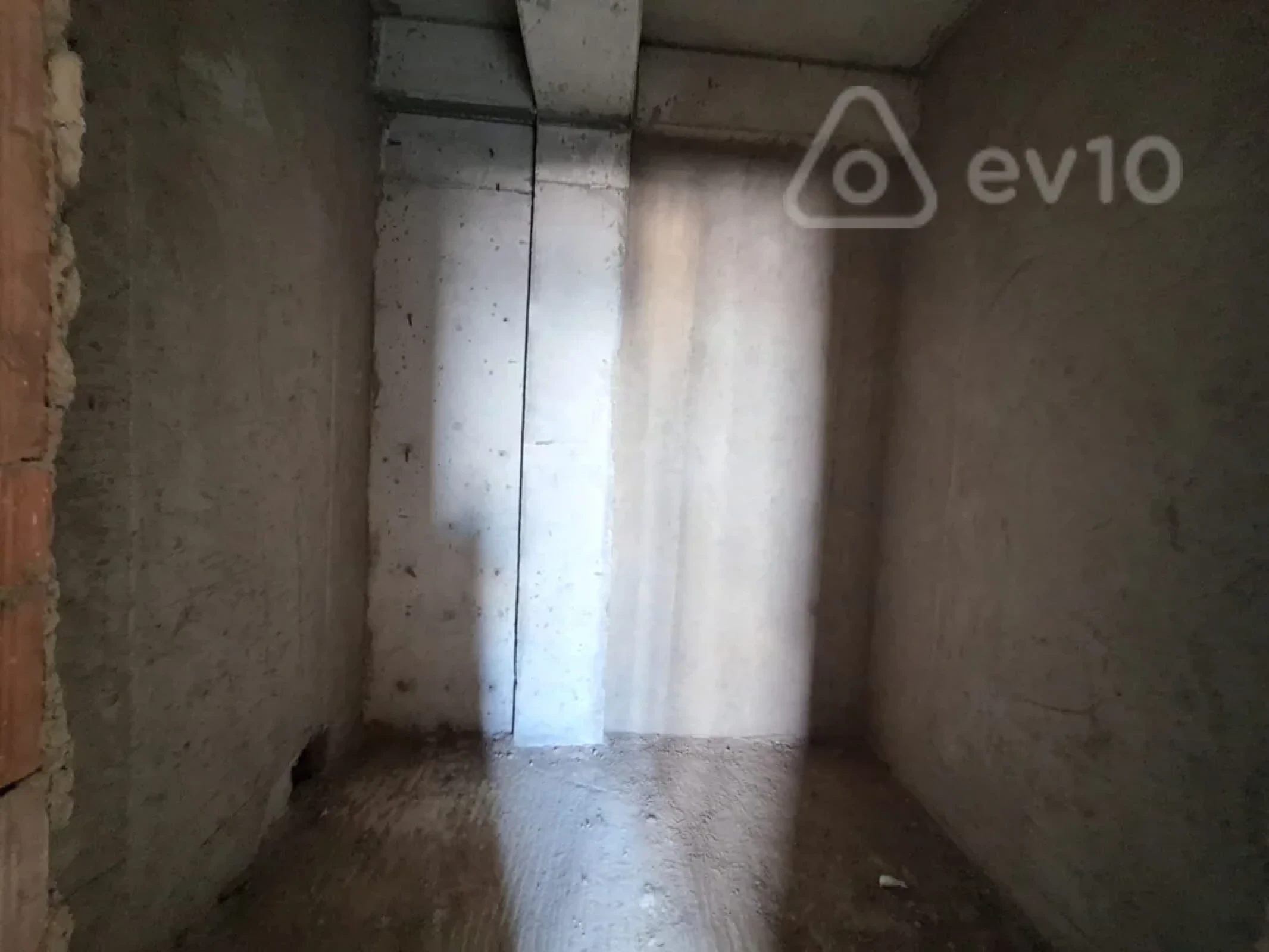 Satılır 3 otaqlı yeni tikili 110 m²