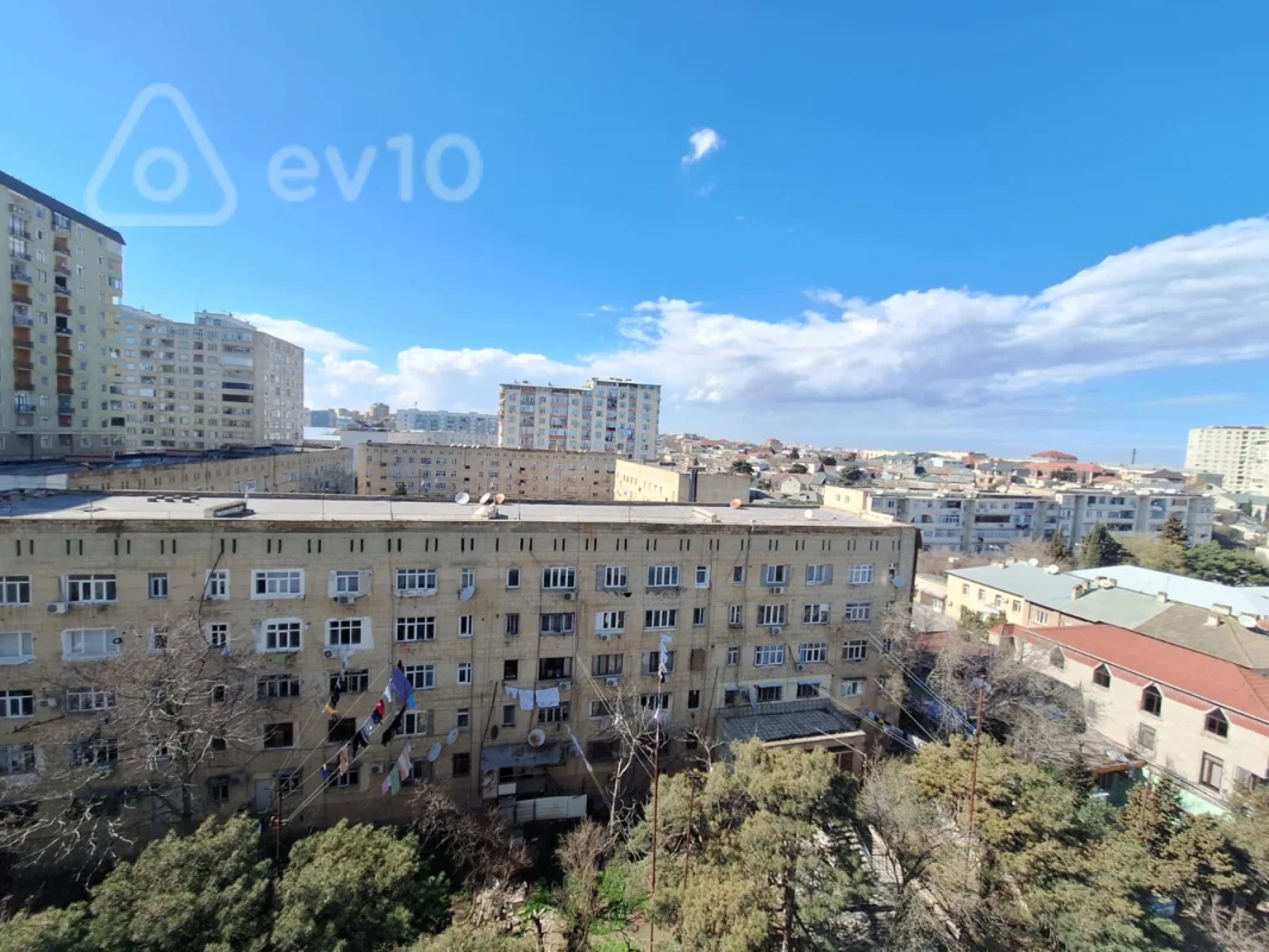 Satılır 3 otaqlı yeni tikili 110 m²