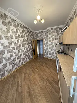 Kirayə verilir 2 otaqlı yeni tikili 78 m²