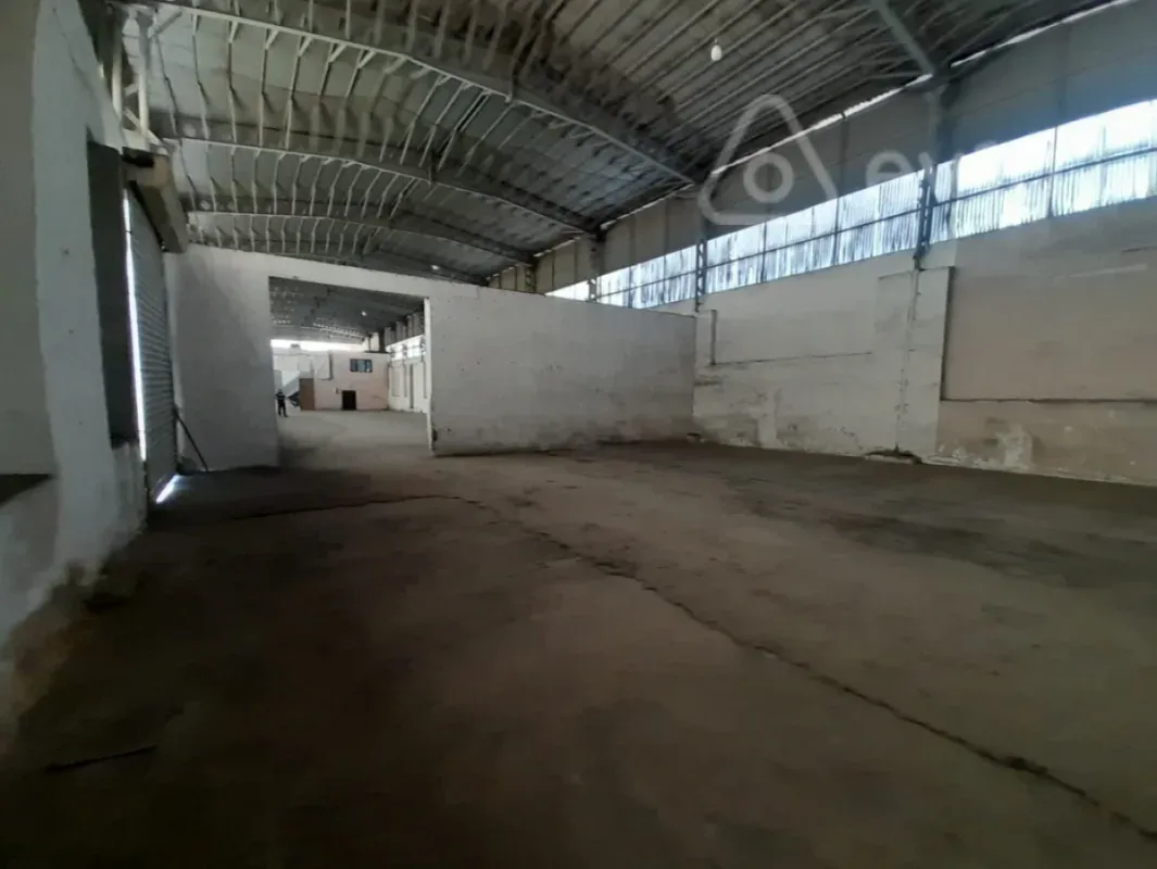 Kirayə verilir mənzil 500 m²