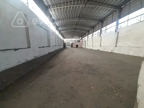 Kirayə verilir mənzil 500 m²