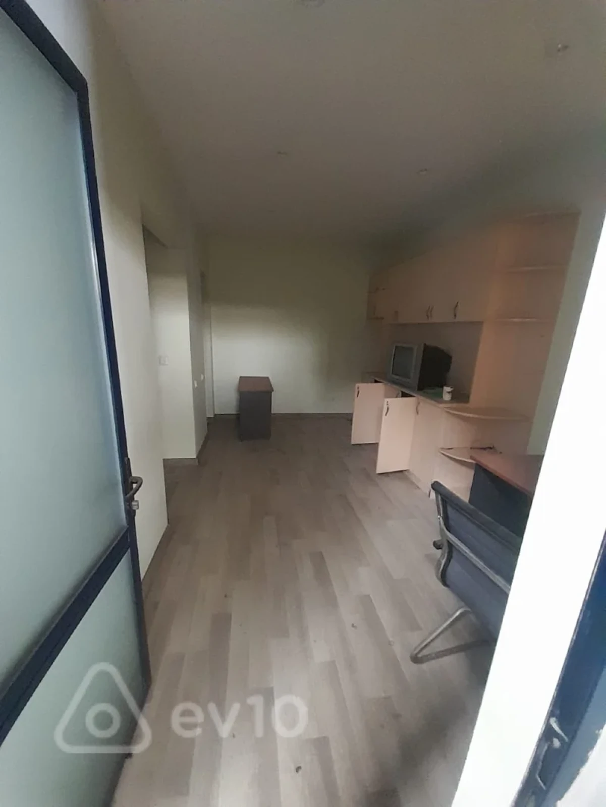 Kirayə verilir mənzil 500 m²