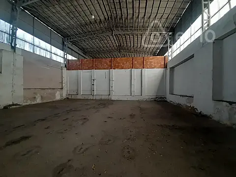 Kirayə verilir mənzil 500 m²