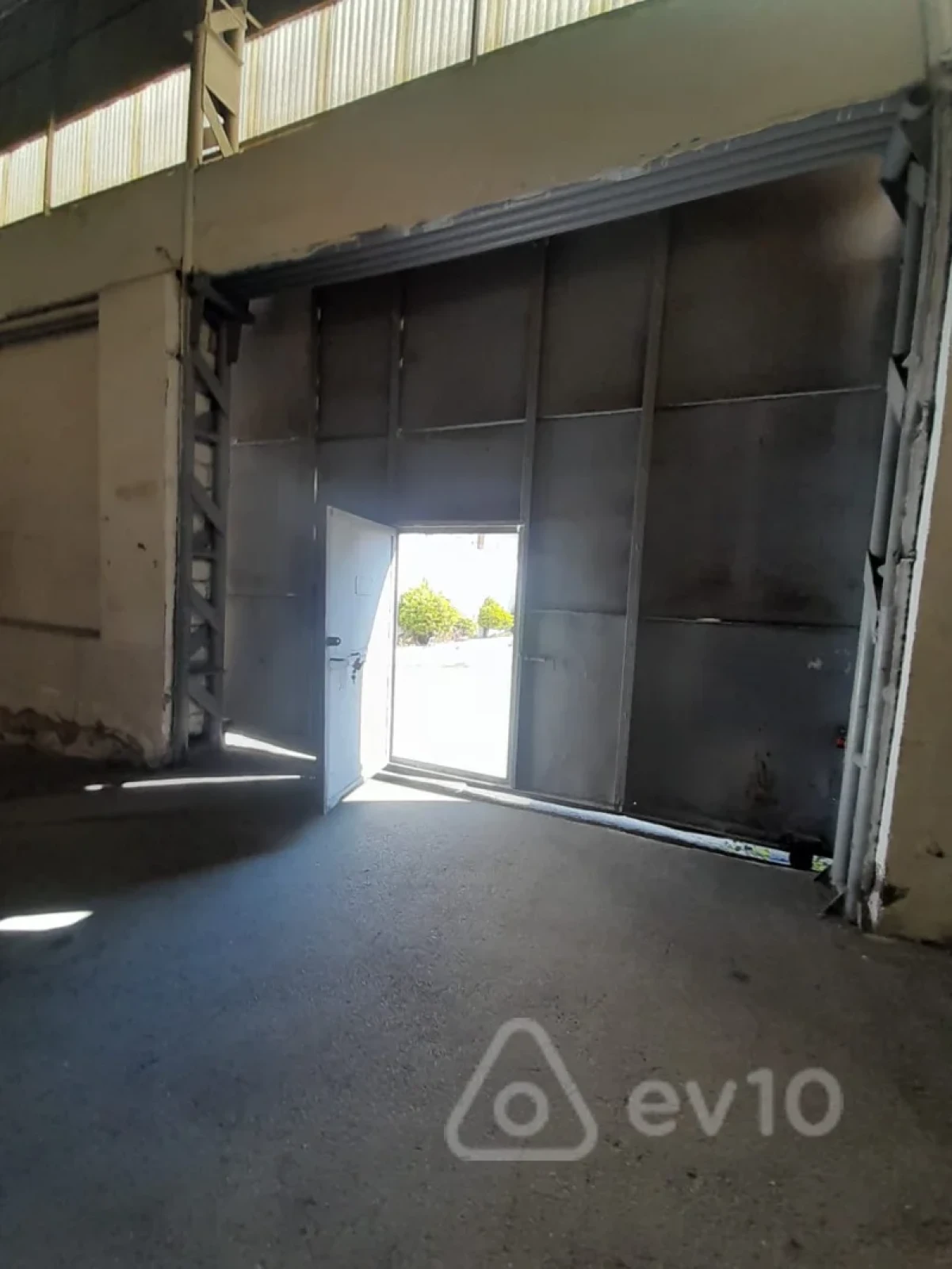 Kirayə verilir mənzil 500 m²