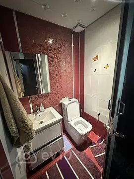 Kirayə verilir 3 otaqlı yeni tikili 105 m²