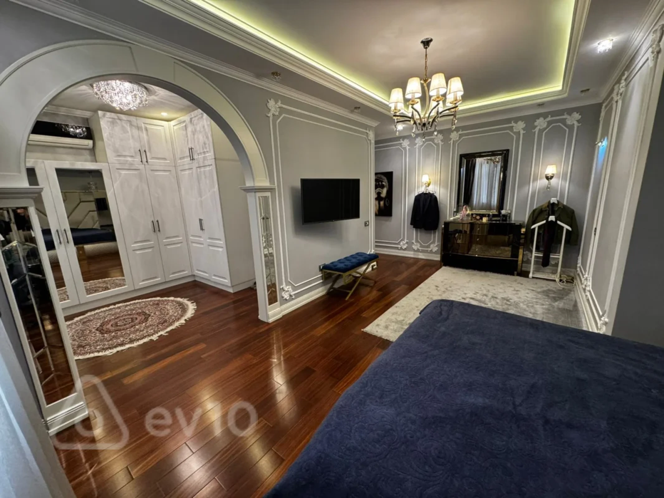 Satılır 3 otaqlı yeni tikili 175 m²