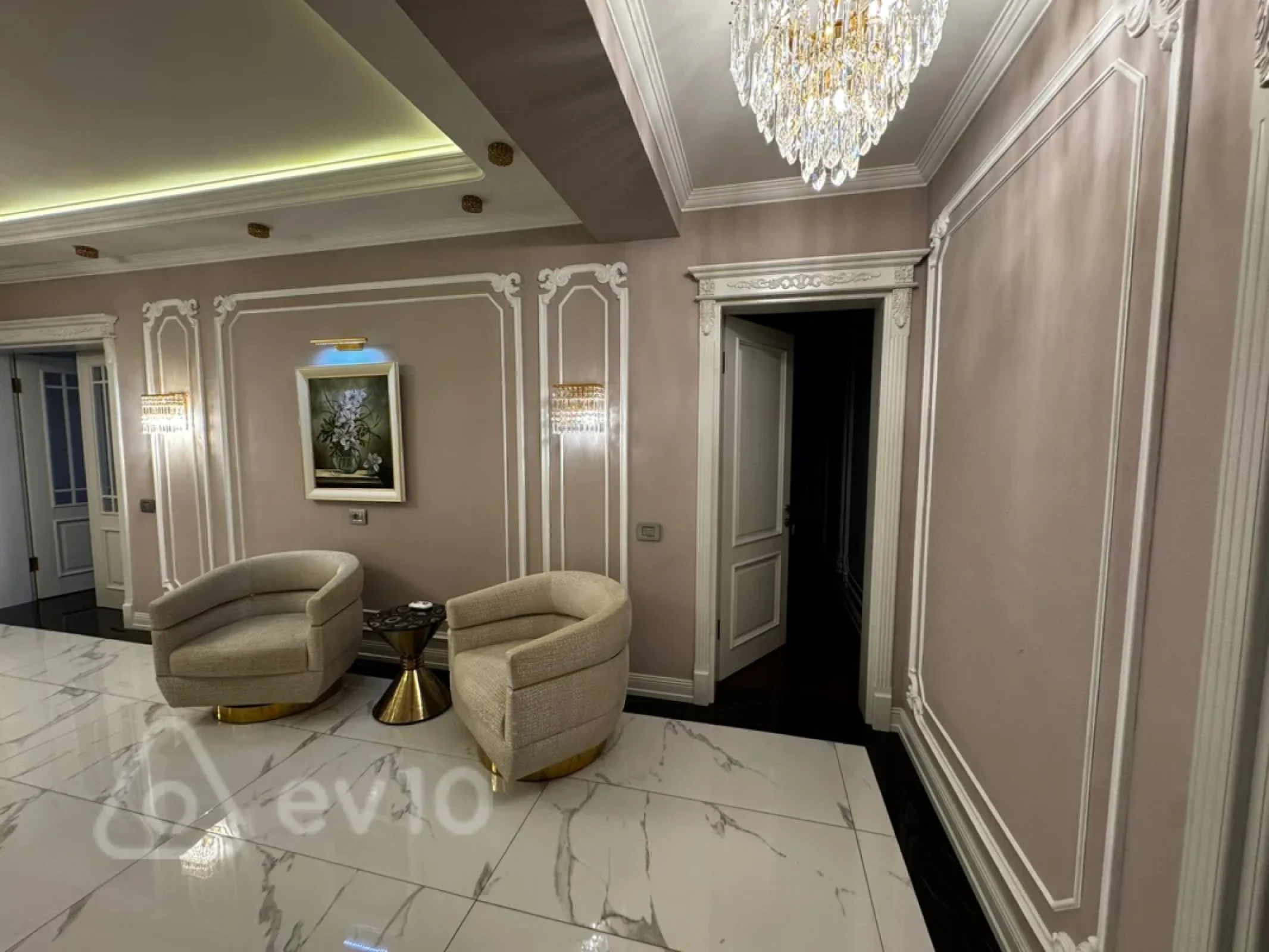 Satılır 3 otaqlı yeni tikili 175 m²