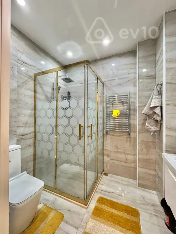 Kirayə verilir 2 otaqlı yeni tikili 60 m²