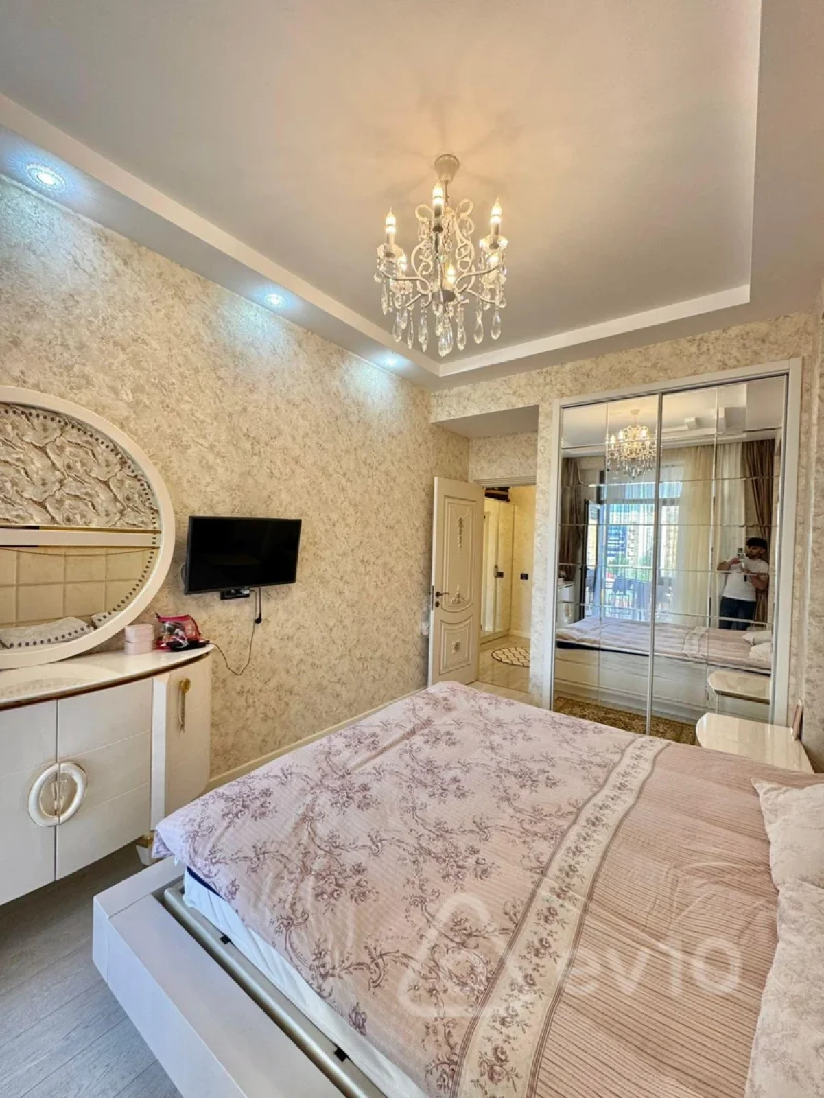 Kirayə verilir 2 otaqlı yeni tikili 60 m²