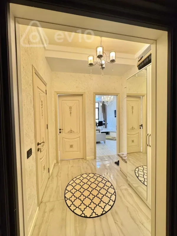 Kirayə verilir 2 otaqlı yeni tikili 60 m²