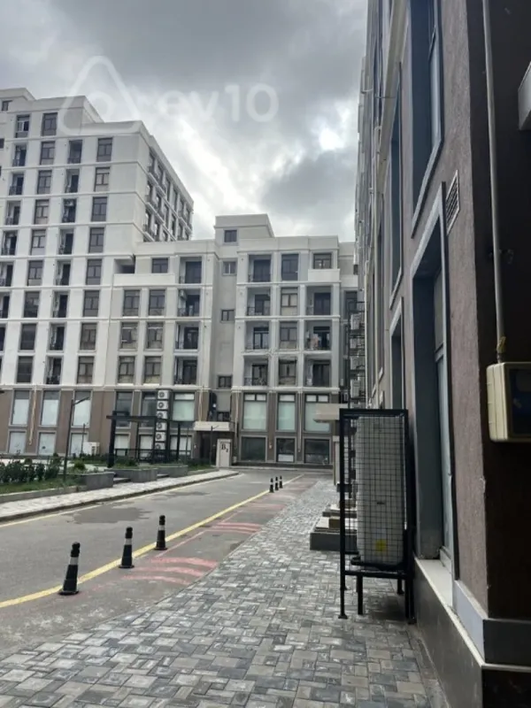 Kirayə verilir 2 otaqlı yeni tikili 60 m²