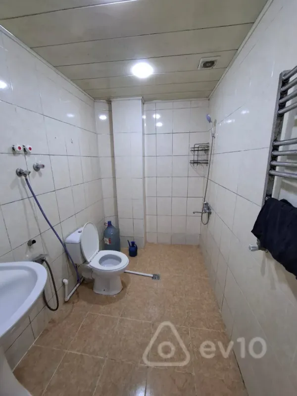 Kirayə verilir 1 otaqlı yeni tikili 54 m²