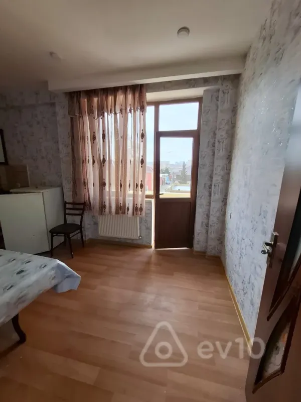 Kirayə verilir 1 otaqlı yeni tikili 54 m²