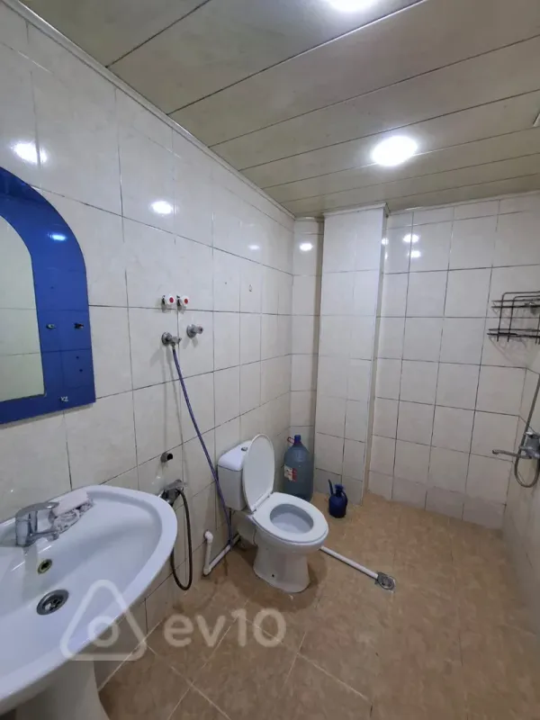 Kirayə verilir 1 otaqlı yeni tikili 54 m²