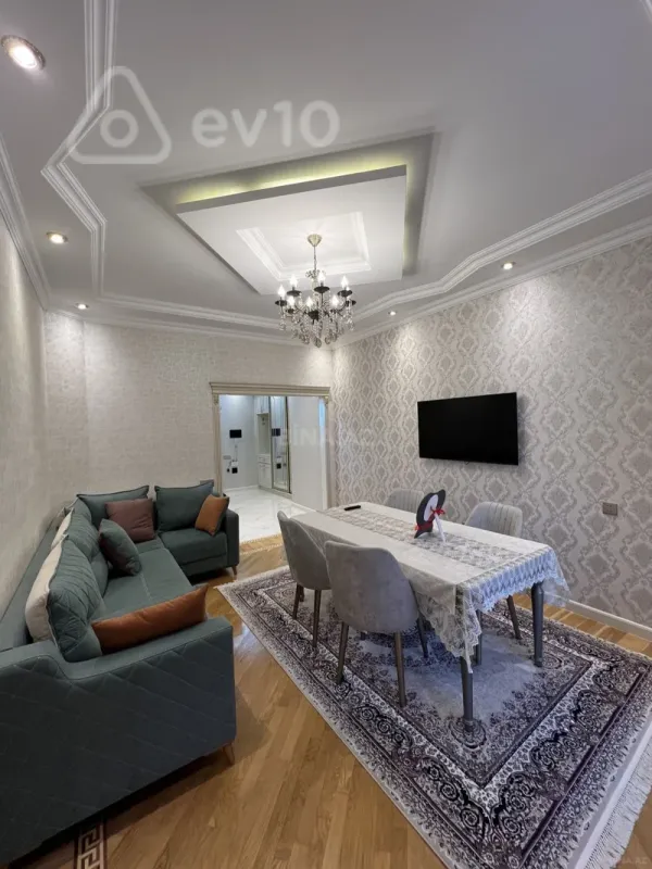 Kirayə verilir 2 otaqlı yeni tikili 90 m²