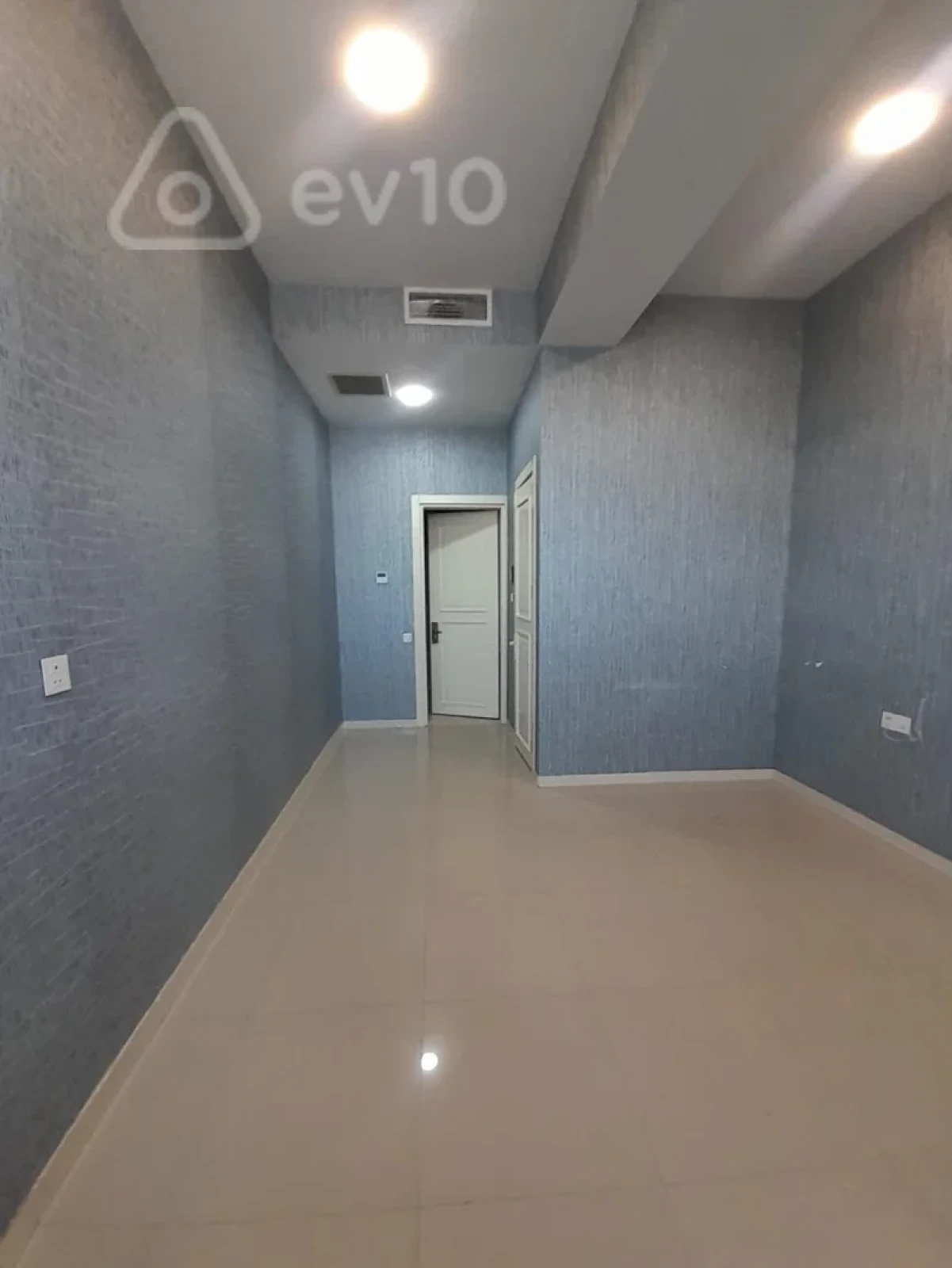 Kirayə verilir mənzil 25 m²