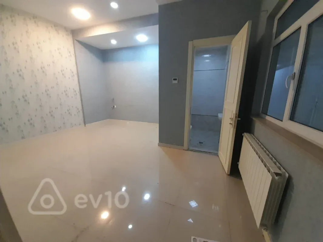 Kirayə verilir mənzil 25 m²