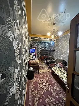 Satılır 5 otaqlı köhnə tikili 85 m²
