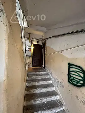 Satılır 5 otaqlı köhnə tikili 85 m² — Bakı, Xəzər 5 otaq 85.00 m²