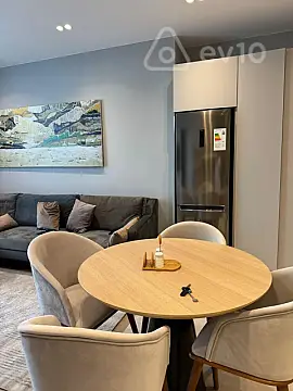 Satılır 2 otaqlı yeni tikili 86 m²