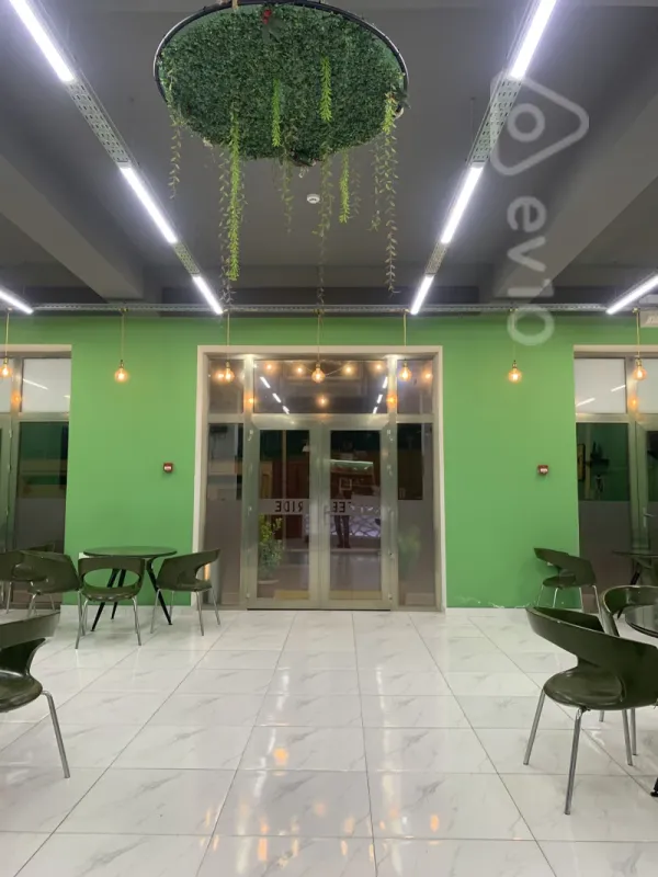 Satılır mənzil 350 m²