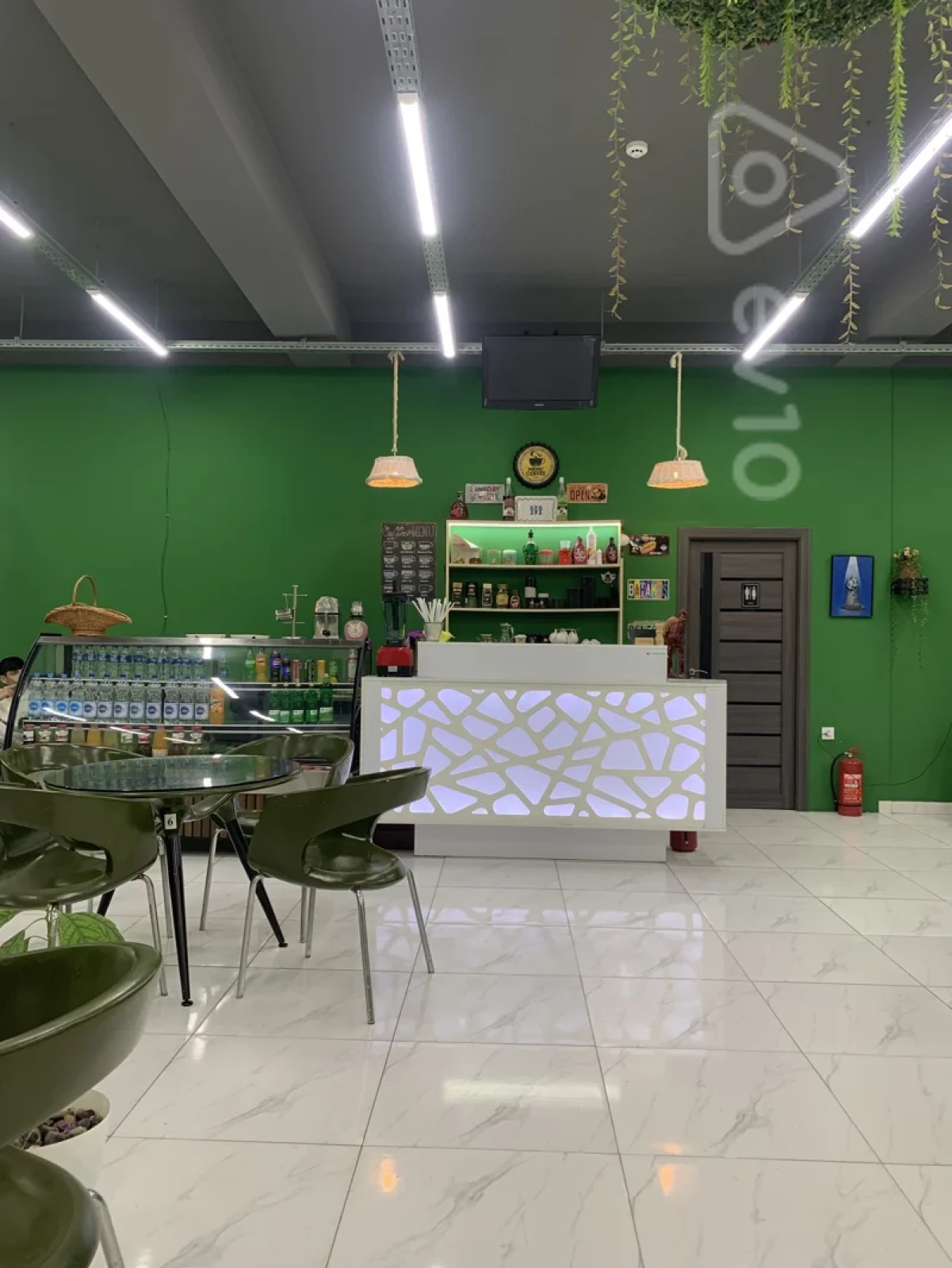 Satılır mənzil 350 m²