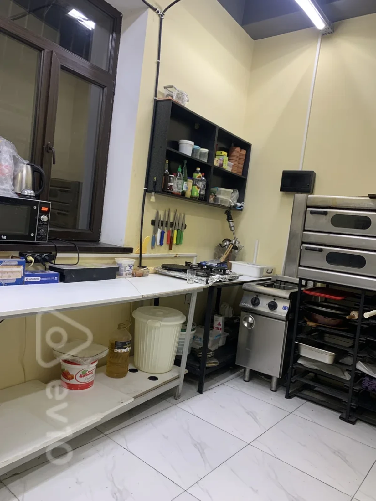 Satılır mənzil 350 m²