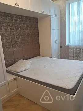 Kirayə verilir 3 otaqlı yeni tikili 98 m²