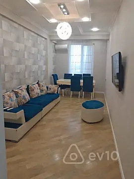 Kirayə verilir 3 otaqlı yeni tikili 98 m²
