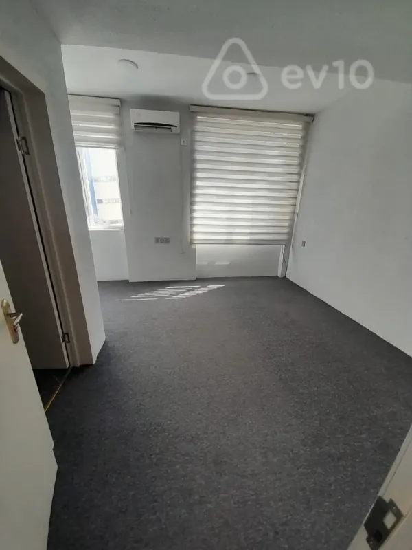 Kirayə verilir mənzil 21 m²