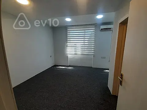 Kirayə verilir mənzil 21 m²