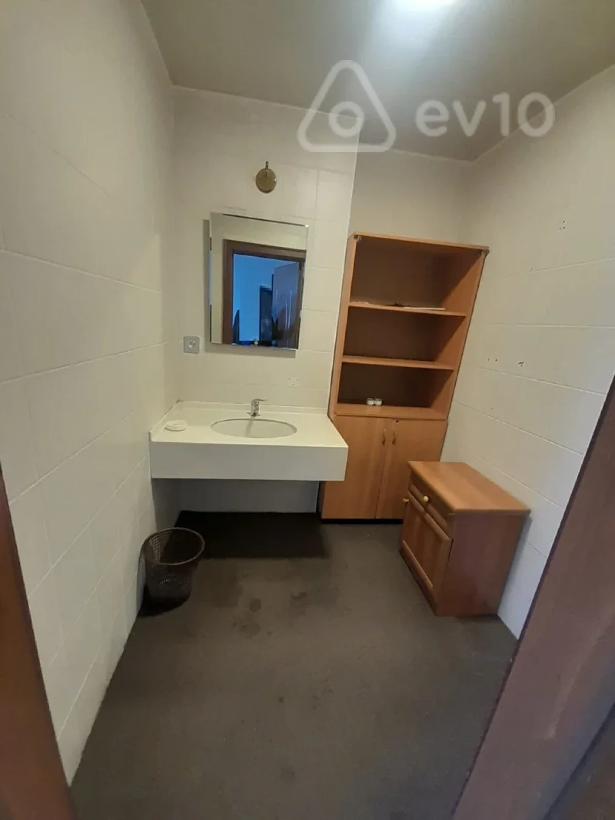 Kirayə verilir mənzil 21 m²