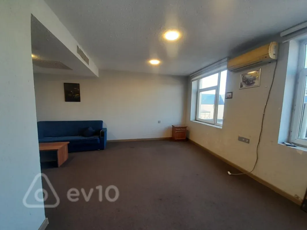 Kirayə verilir mənzil 21 m²