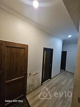 Kirayə verilir 2 otaqlı yeni tikili 61 m²