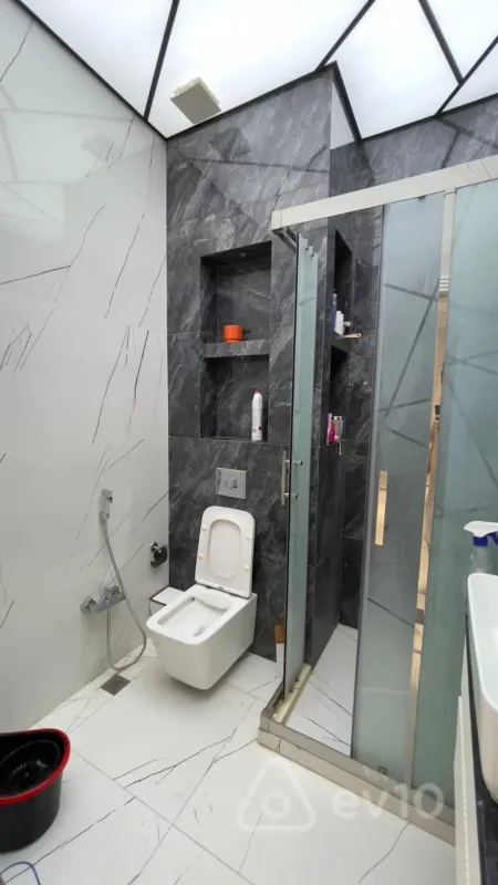 Kirayə verilir 3 otaqlı yeni tikili 72 m²