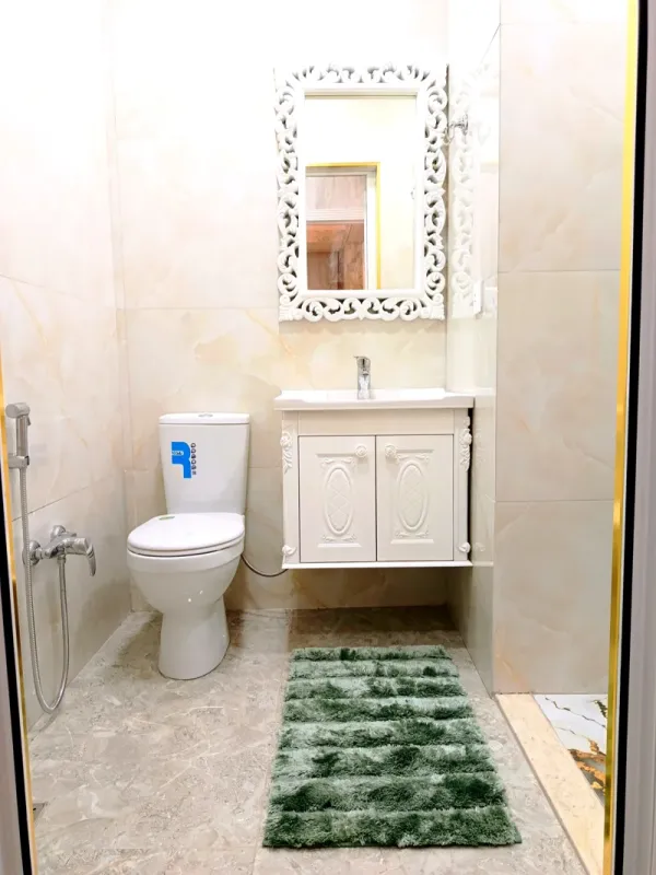 Kirayə verilir 2 otaqlı yeni tikili 75 m²