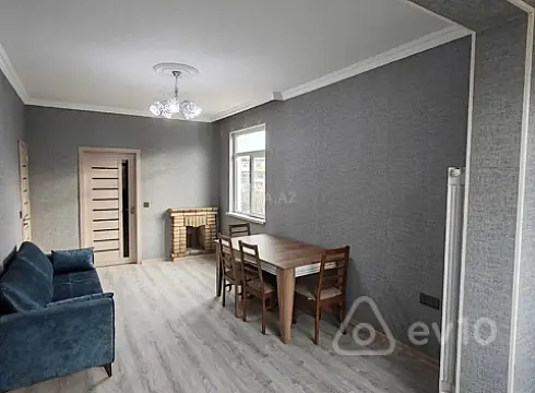 Kirayə verilir 2 otaqlı köhnə tikili 51 m²