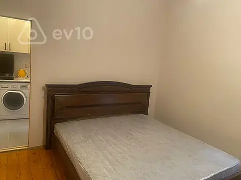 Kirayə verilir 2 otaqlı həyət evi 30 m²