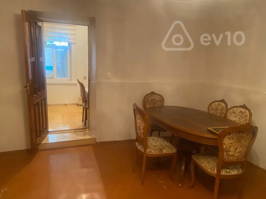 Kirayə verilir 2 otaqlı həyət evi 30 m²