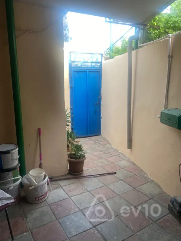 Kirayə verilir 2 otaqlı həyət evi 30 m²