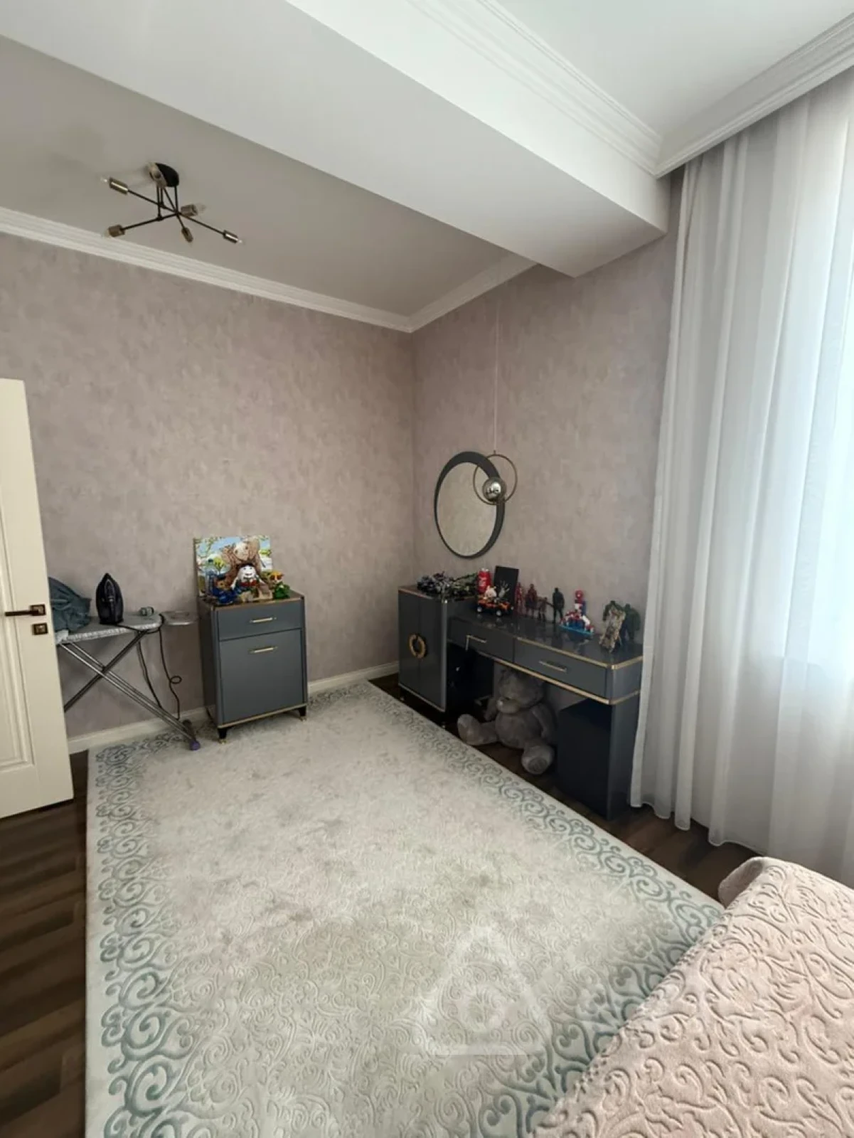 Satılır 4 otaqlı həyət evi 300 m²