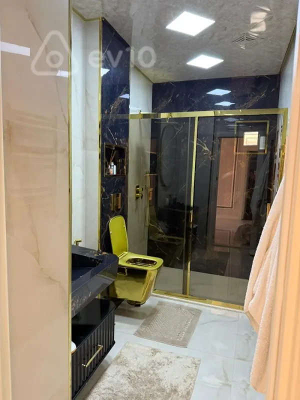 Satılır 4 otaqlı həyət evi 300 m²