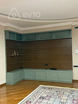 Kirayə verilir 3 otaqlı yeni tikili 160 m²