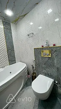 Satılır 4 otaqlı yeni tikili 140 m²