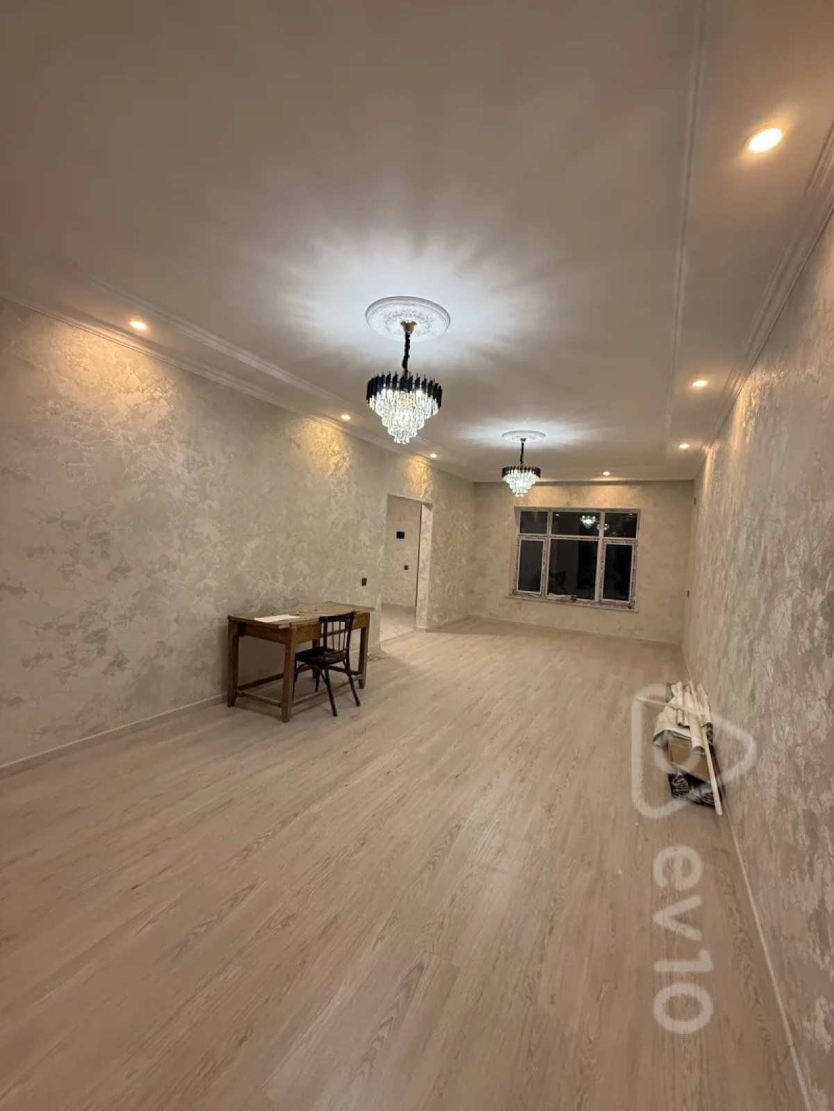 Satılır 4 otaqlı həyət evi 185 m²
