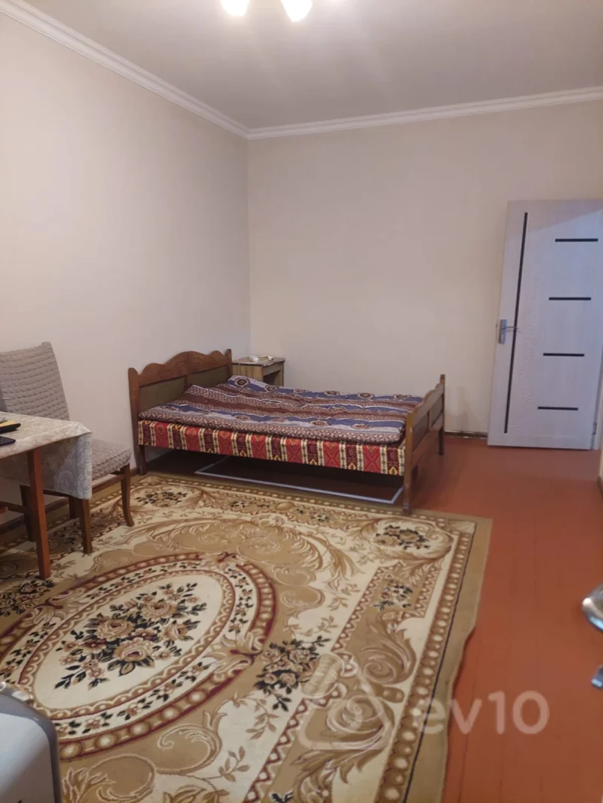 Kirayə verilir 2 otaqlı köhnə tikili 45 m²