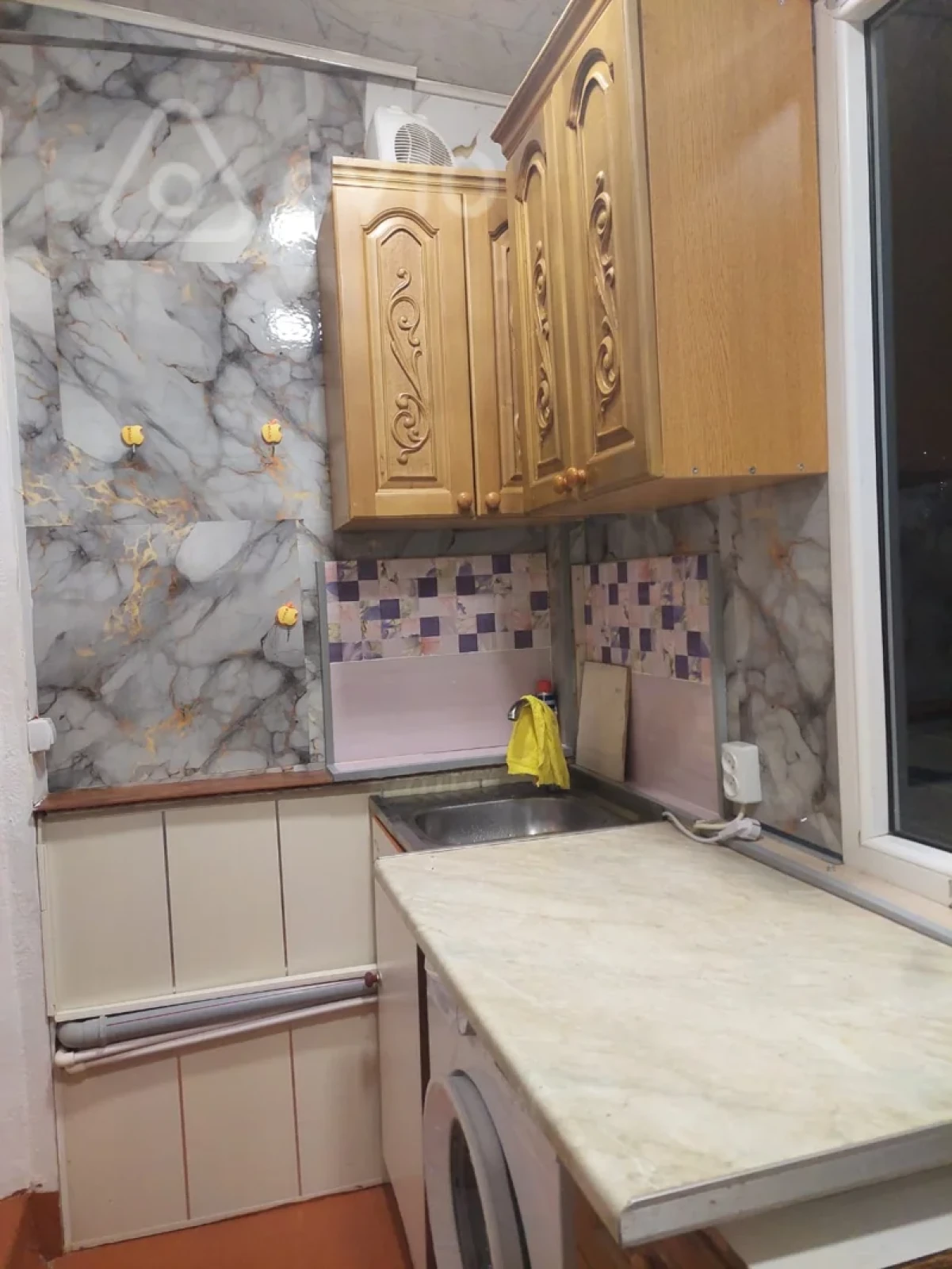 Kirayə verilir 2 otaqlı köhnə tikili 45 m²