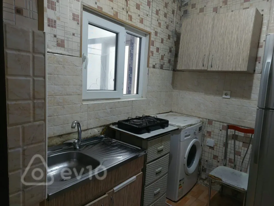 Kirayə verilir 2 otaqlı həyət evi 45 m²