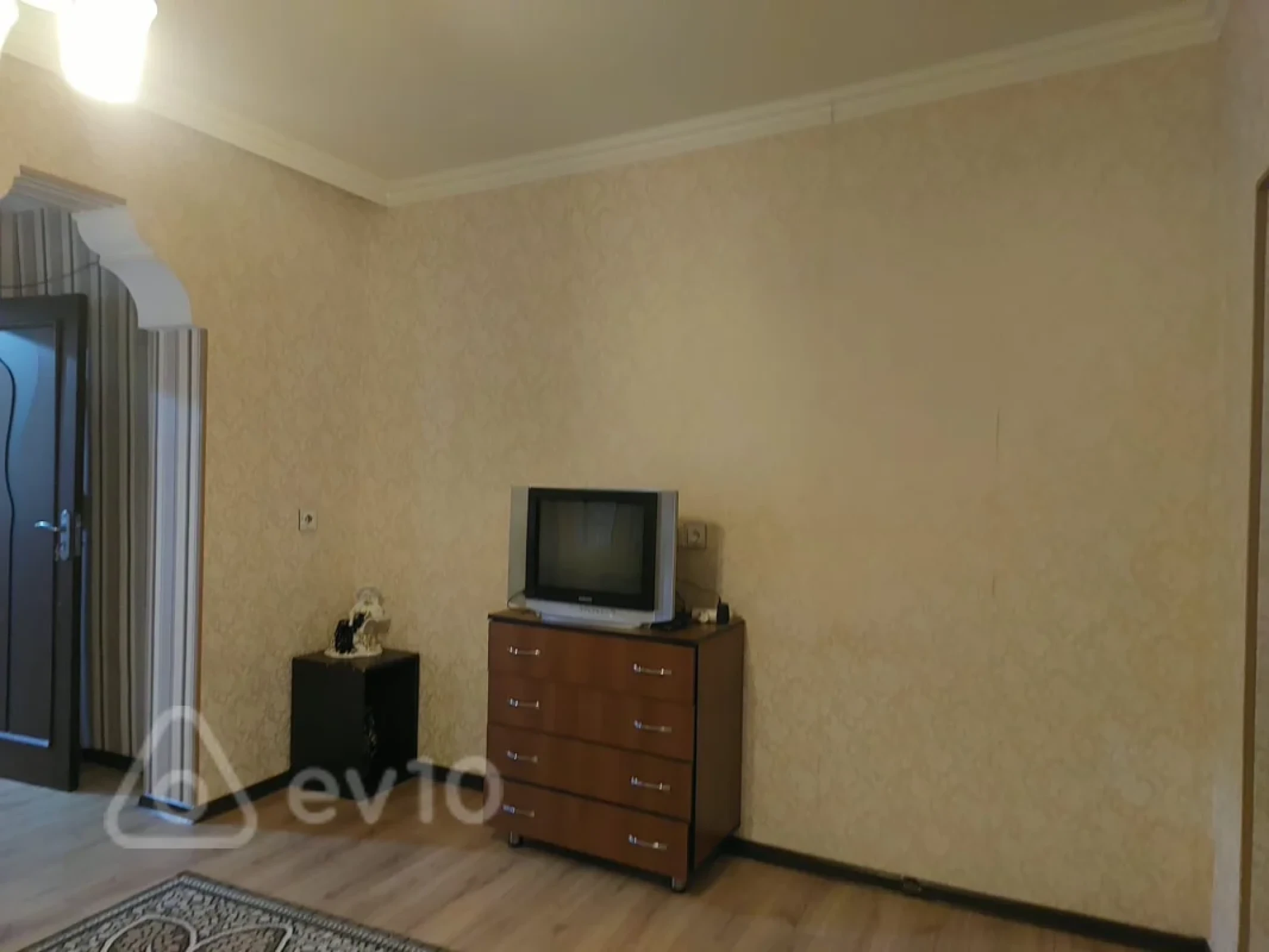 Kirayə verilir 2 otaqlı həyət evi 45 m²